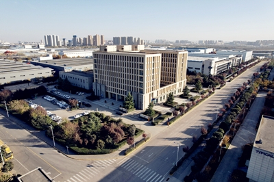 強盛赴集團涇河產業(yè)園調研
